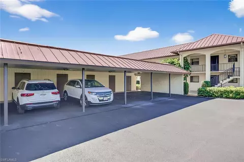 4062 Belair Ln #2, Naples, FL 34103