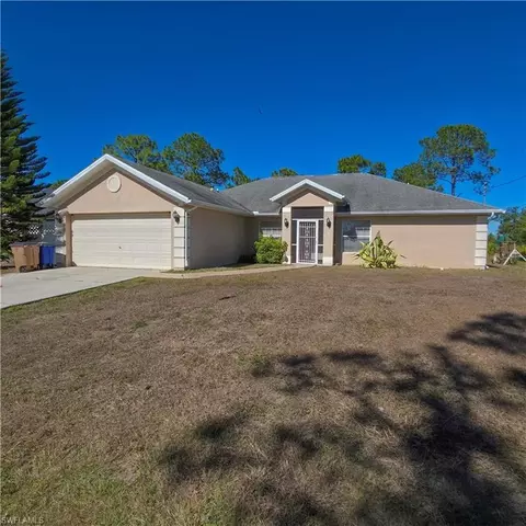 3210 31st St W, Lehigh Acres, FL 33971