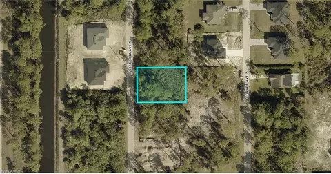 225 Victoria Ave S, Lehigh Acres, FL 33974