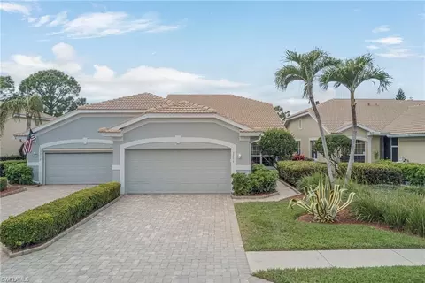 2226 Carnaby Ct, Lehigh Acres, FL 33973