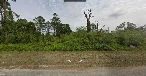 1257 Edgewood St E, Lehigh Acres, FL 33974