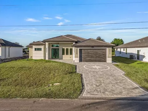 3008 13th St SW, Lehigh Acres, FL 33976