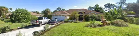 610 Thompson Ave, Lehigh Acres, FL 33972