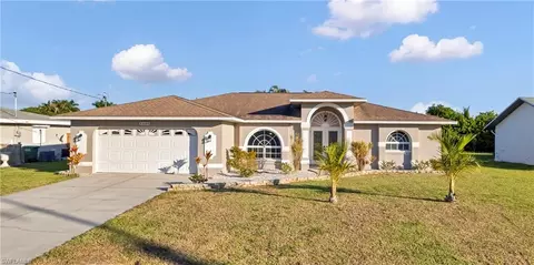 1131 SE 13th Ter, Cape Coral, FL 33990