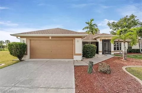 2620 NE 21st Ct, Cape Coral, FL 33909