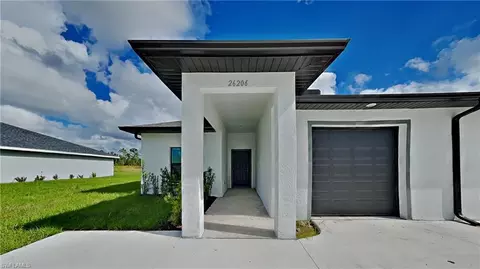 3106-3108 SE Santa Barbara Pl, Cape Coral, FL 33904