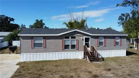 8156 Penny Dr, North Fort Myers, FL 33917