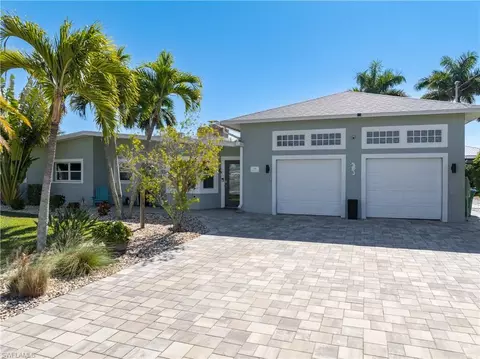 1116 Lincoln Ct, Cape Coral, FL 33904