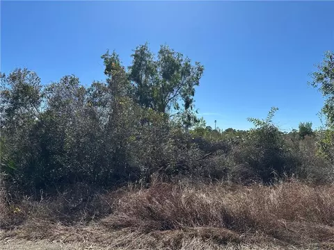 7897 1st Ter, Labelle, FL 33935 photo 2