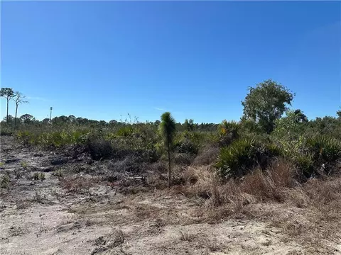 7897 1st Ter, Labelle, FL 33935