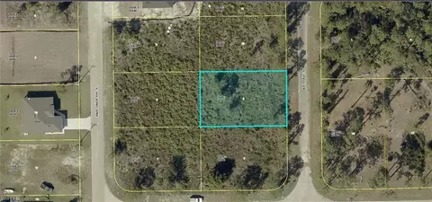 820 Bajo Ave S, Lehigh Acres, FL 33974