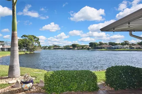 4299 Island Cir #4, Fort Myers, FL 33919