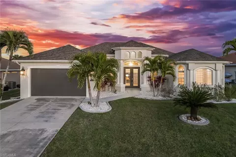 2313 SE 19th Pl, Cape Coral, FL 33990