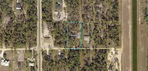 7620 19th Pl, Labelle, FL 33935