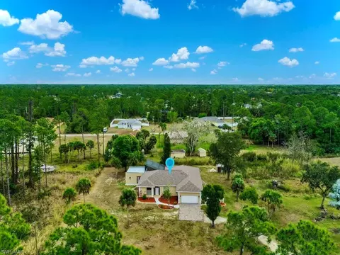 910 Prospect Ave, Lehigh Acres, FL 33972