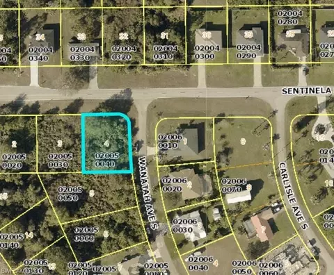 818 Sentinela Blvd, Lehigh Acres, FL 33974