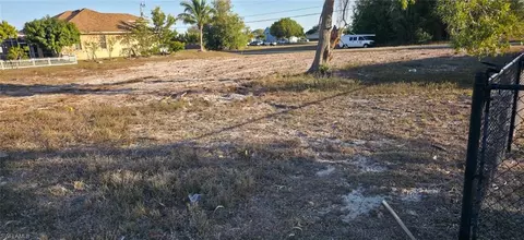 1425 NW 15th Ter, Cape Coral, FL 33993
