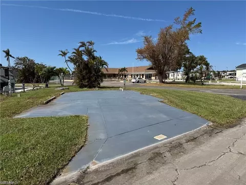 19681 Apt 133 Summerlin Rd, Fort Myers, FL 33908
