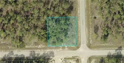 1207 E 11th St, Lehigh Acres, FL 33972