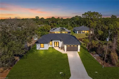 2910 9th St W, Lehigh Acres, FL 33971