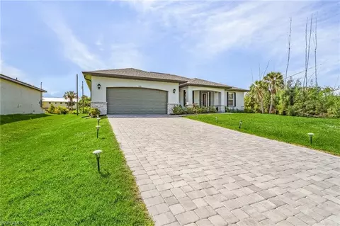 3505 Mango St, Saint James City, FL 33956