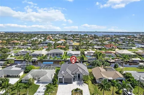 5333 Majestic Ct, Cape Coral, FL 33904