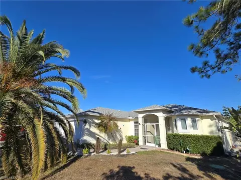 1220 Mckinley Ave, Lehigh Acres, FL 33972