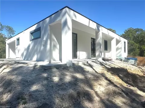 Exterior - 3306 E 2nd St, Lehigh Acres, FL 33936 photo 4 of 7