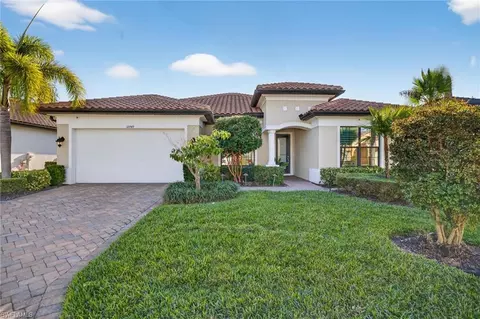12749 Astor Pl, Fort Myers, FL 33913