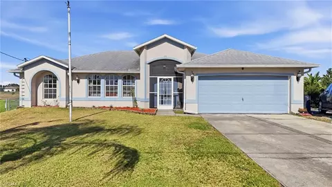 203 Manatee St, Fort Myers, FL 33913