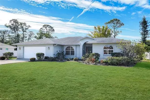 6740 Blake Pledger Ct, North Fort Myers, FL 33917