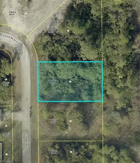 567 Aspen Ave S, Lehigh Acres, FL 33974