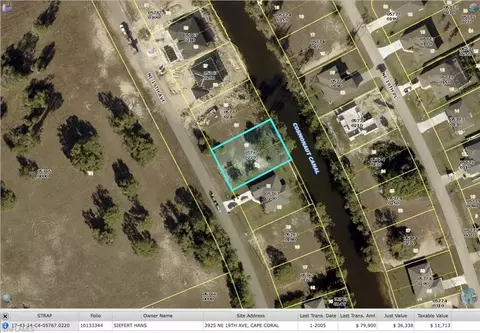3925 NE 19th Ave, Cape Coral, FL 33909