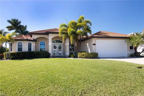 4122 SW 21st Pl, Cape Coral, FL 33914