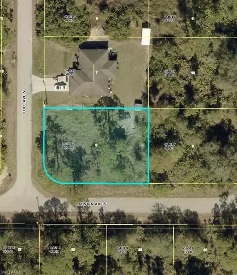 317 Dill Ave, Lehigh Acres, FL 33974