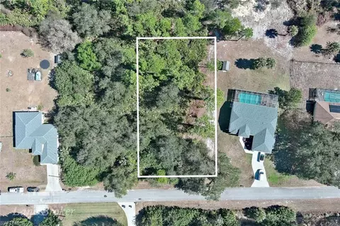 414 Lake Ave, Lehigh Acres, FL 33972