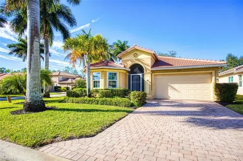 7371 Sika Deer Way, Fort Myers, FL 33966