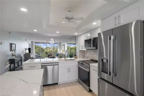 290 Naples Cove Dr #2604, Naples, FL 34110