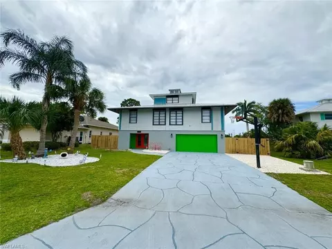 14271 Sandarac Dr, Bokeelia, FL 33922