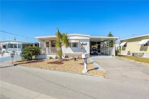 163 Chisholm Trl, North Fort Myers, FL 33917