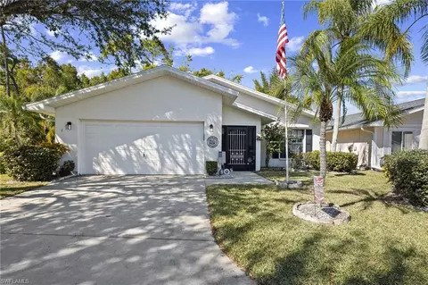 5521 Longleaf Dr, North Fort Myers, FL 33917