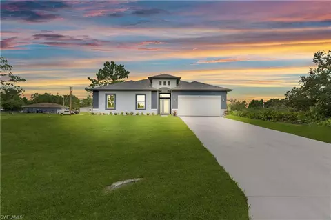 543 Mcarthur Blvd, Lehigh Acres, FL 33974