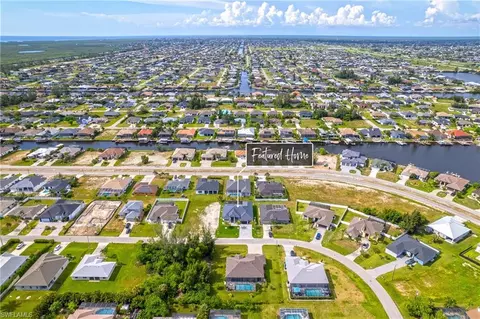 3535 SW 4th Ln, Cape Coral, FL 33991
