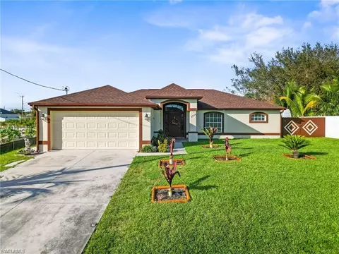 3508 12th St SW, Lehigh Acres, FL 33976