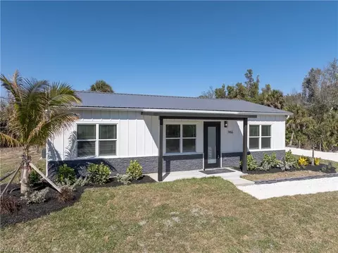7456 Max Dr, Bokeelia, FL 33922 photo 2