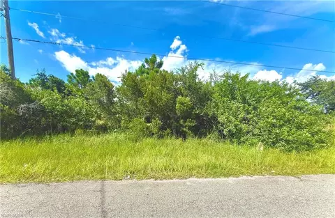 1227 Belgrave St, Fort Myers, FL 33913