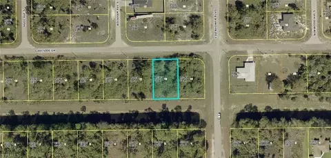 984 Lakeside Dr, Lehigh Acres, FL 33974