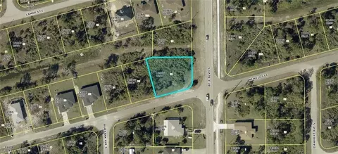 836 Bell Blvd S, Lehigh Acres, FL 33974