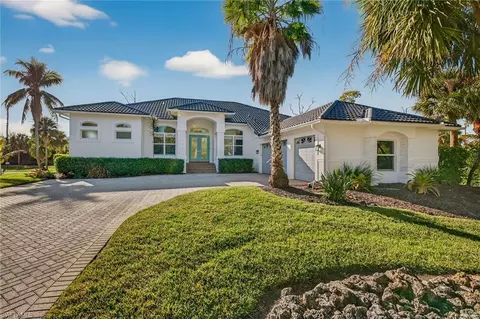 15960 Old Wedgewood Ct, Fort Myers, FL 33908