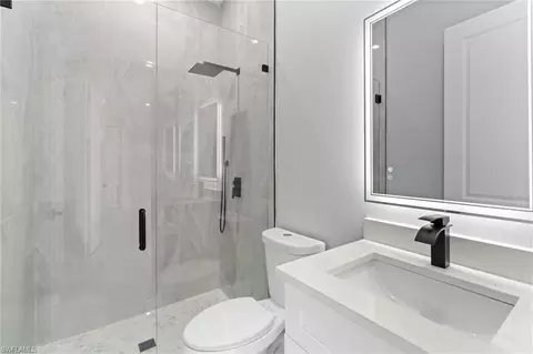 Bath - 3501 E 10th St, Lehigh Acres, FL 33972 photo 2 of 3